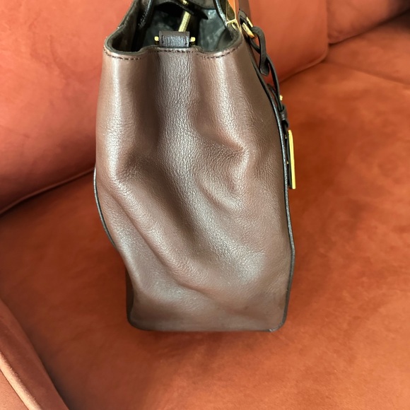 Fendi Leather 2Jours Medium Dark Brown Leather Tote. Top handle. - Picture 14 of 16